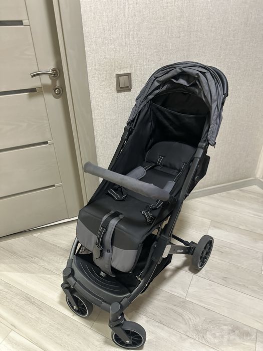 Прогулочная коляска Ining Baby