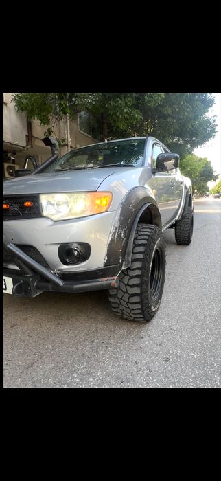 Mitsubishi L200 Barbarian 2.5 DI-D 178 к.с. Automatic 4x4
