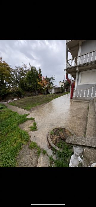 Inchiriez teren depozitare parcare rulote masini 300 m2 centru iasi acces auto si camping utilitatile cu grup sanitar si bucatarie comuna