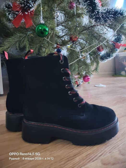 Продам женскую обувь