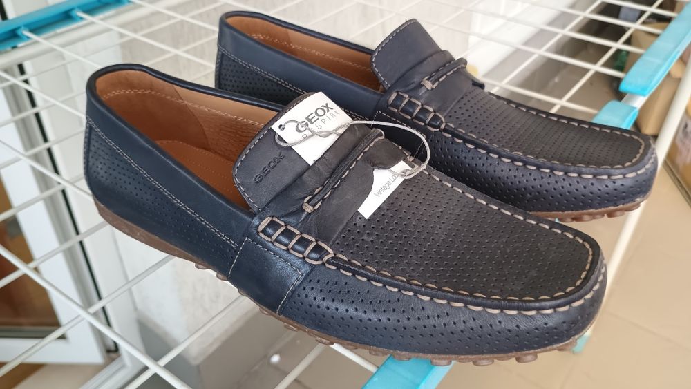 Mocasini din piele,noi.