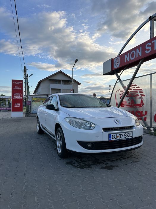 Vand Renault Fluence 1.6 benzina + GPL