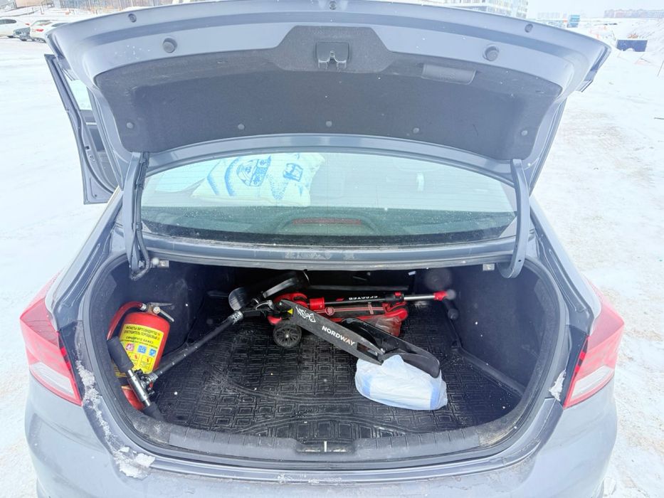 Продвм автомобиль