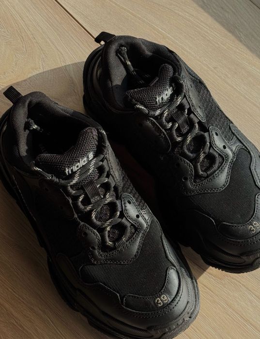 Кроссовки Balenciaga Triple S (оригинал).