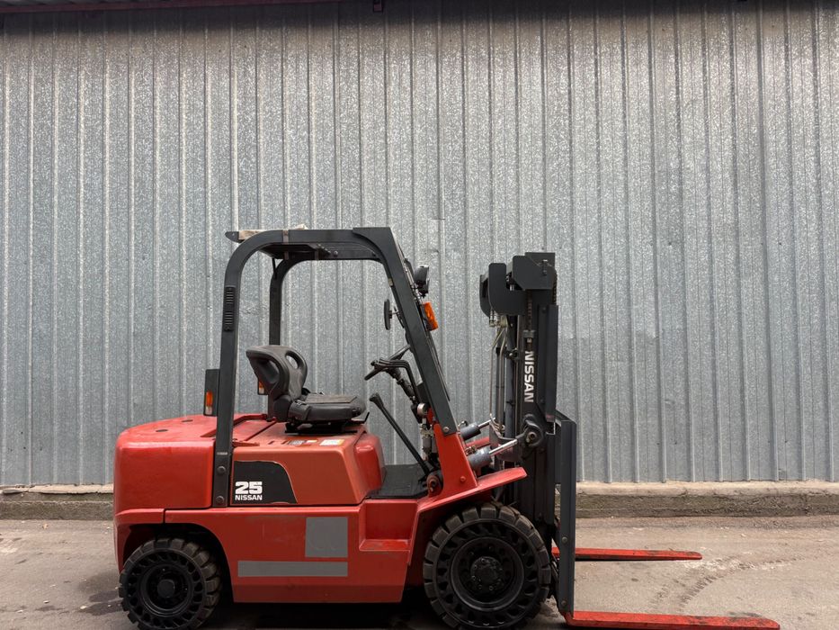 Вилочный Погрузчик Nissan PJ02