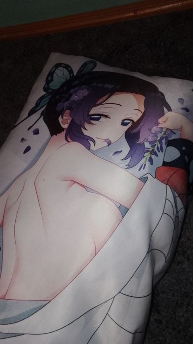 Дакимакура с шинобу.