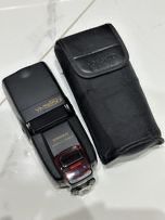 Yongnuo 565EX светкавица за Никон