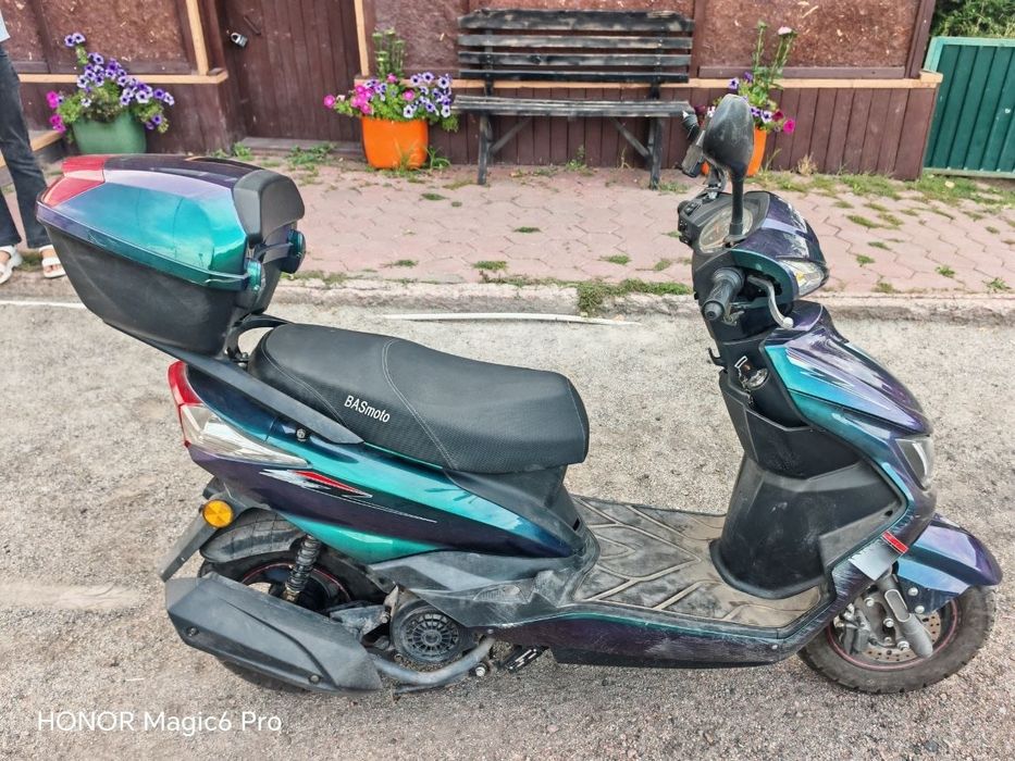 Продам Мопед M8  125 кубов