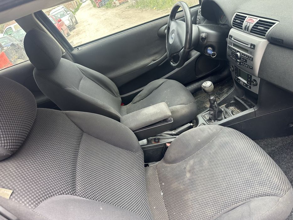 Fiat stilo 1.9JTD - НА ЧАСТИ