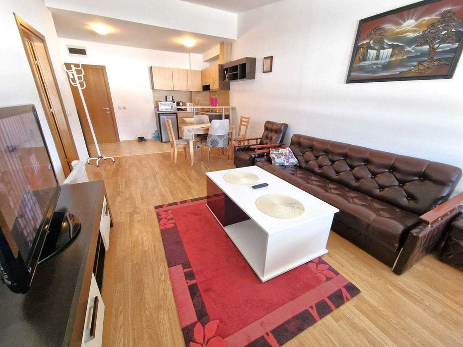 Продава се Двустаен апартамент в Разлог - 75 кв.м за 320 €/кв.м - Снимка #2