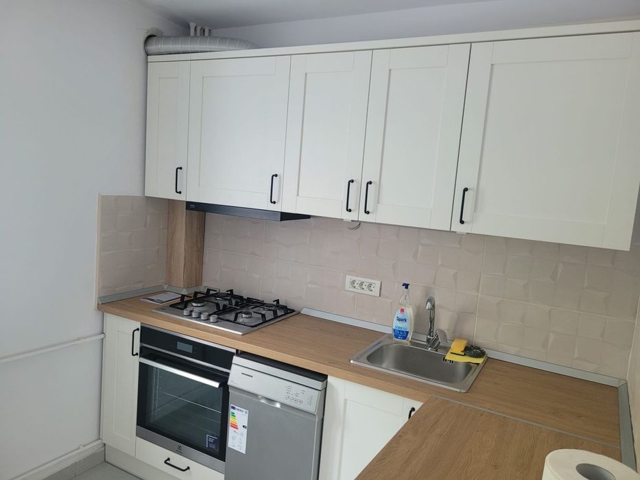 Inchiriere apartament 3 camere Petre Ispirescu