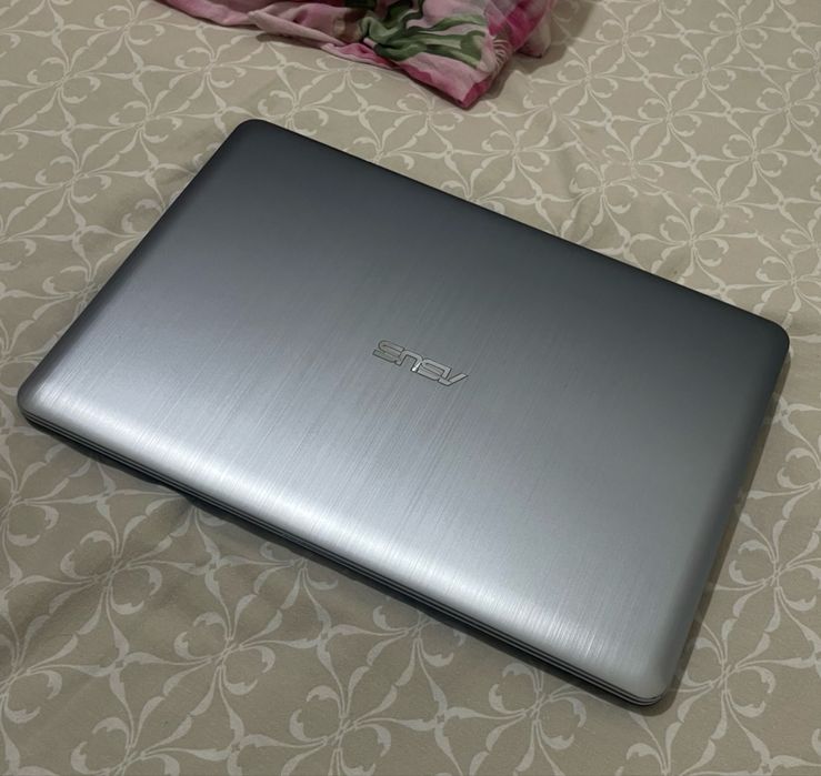 Asus состояние идеальная