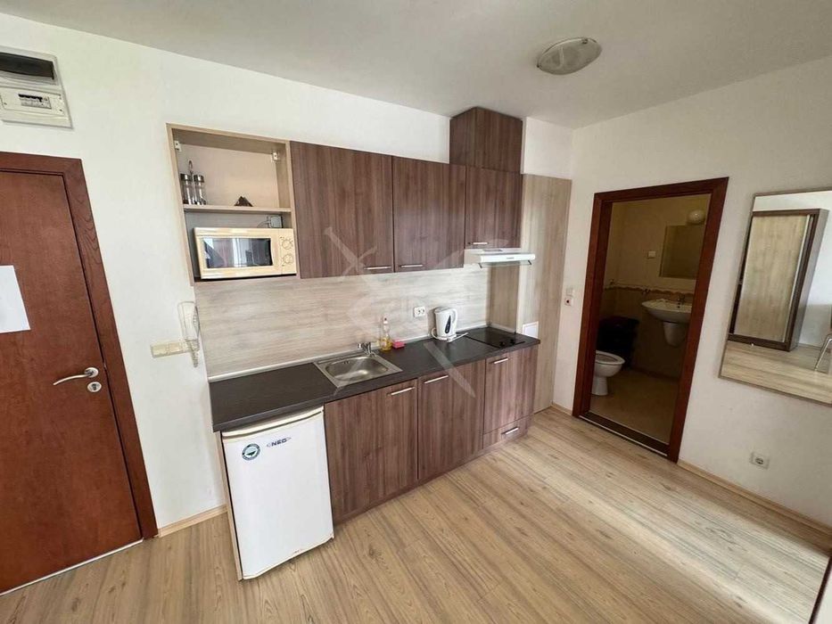 Продава се Двустаен апартамент в к.к. Слънчев бряг - 62 кв.м за 1113 €/кв.м - Снимка #2