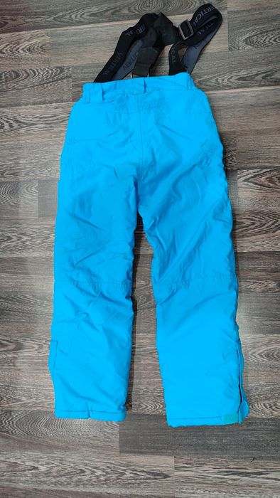 Зимен ски екип за 7-8 г