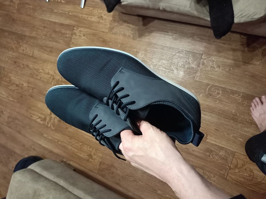 Продаётся обувь мужская