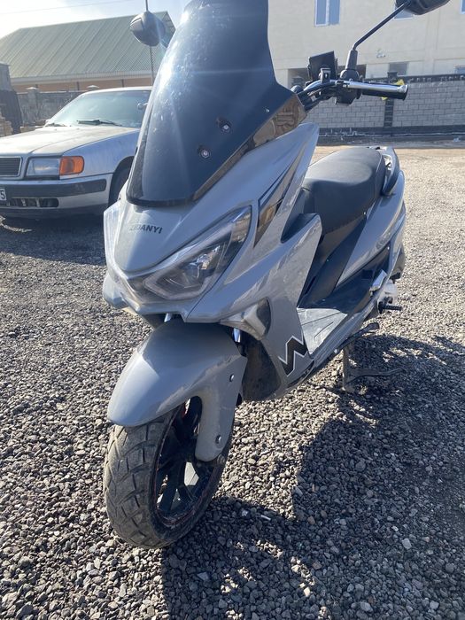 В продаже Макси скутер срочно