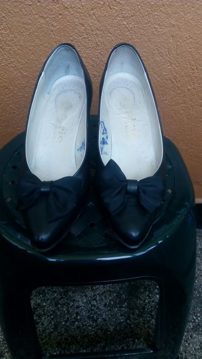 Дамски обувки