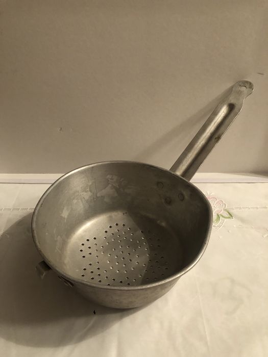 Продаю аллюминиевые кастрюли советские