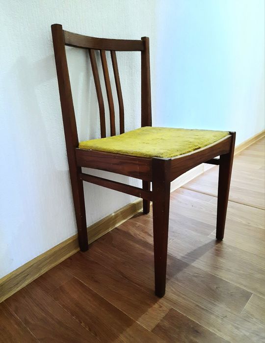 Стул деревянный Румыния
