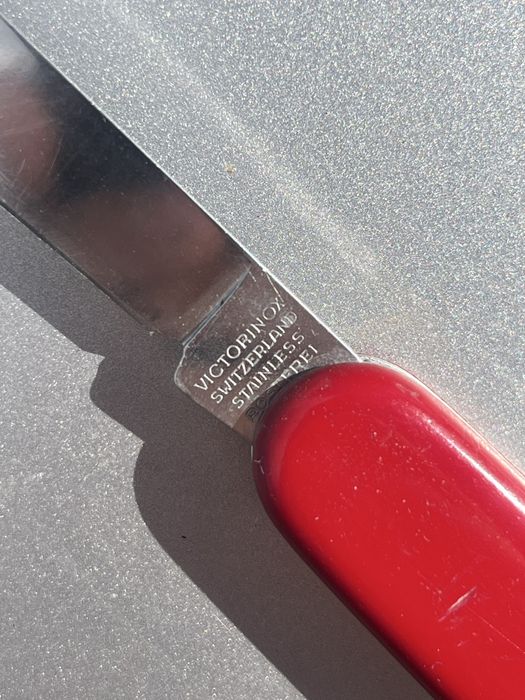 Victorinox Швейцарско ножче
