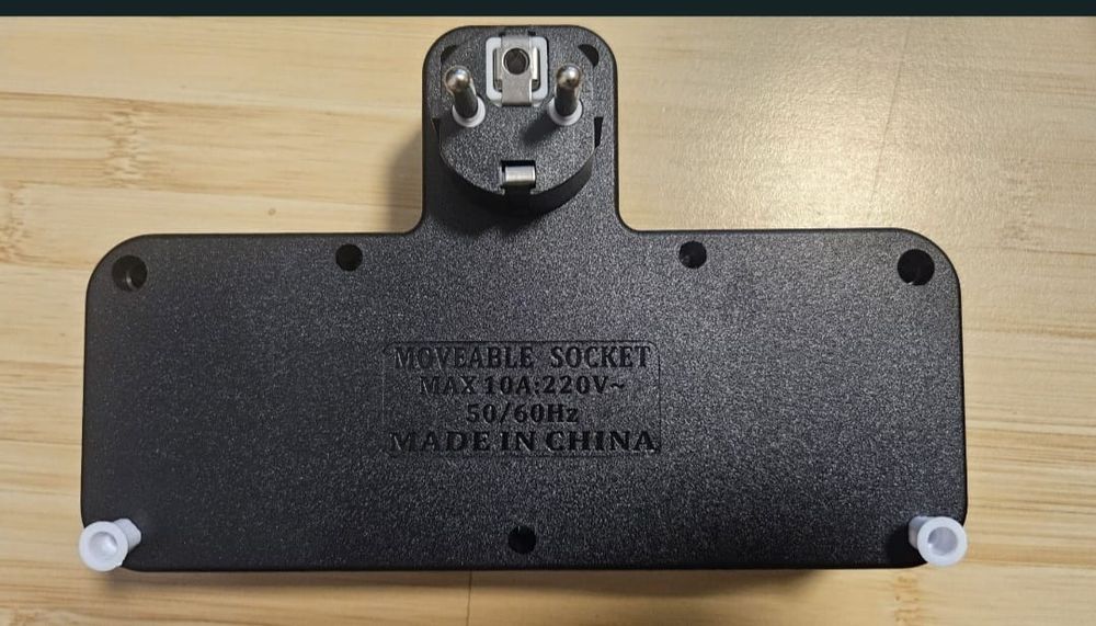 Prelungitor cu 3 prize