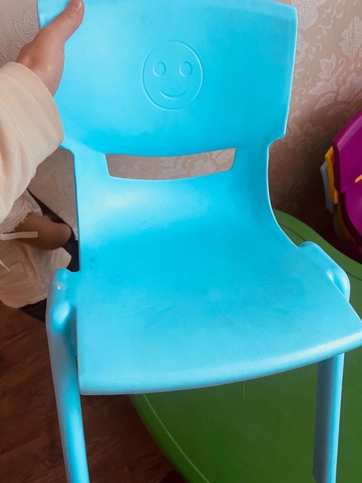 Детский стул со стульями
