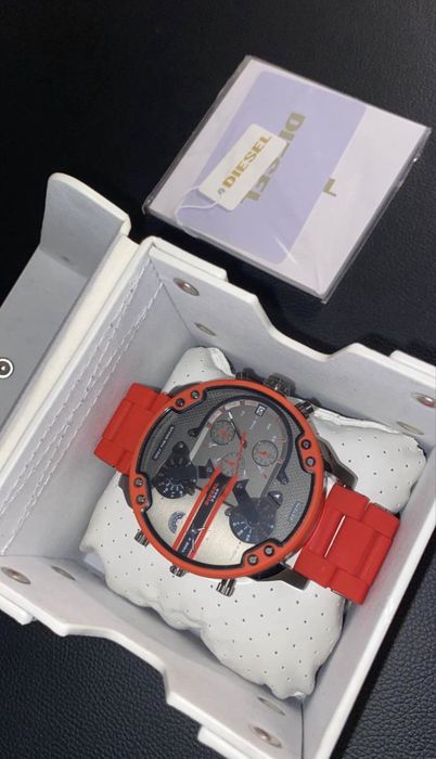 ЧИСТО НОВ! Diesel Mr. Daddy 2.0 Red/Gunmetal