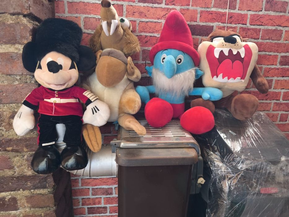 Vand jucarie plus Diavolul Tazmanian Looney Toons 40cm stare perfecta