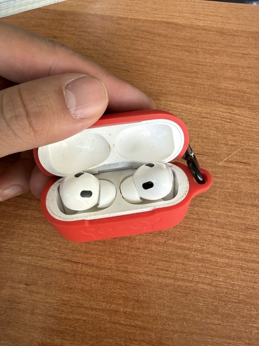 Продам airpods pro 2 оригинал