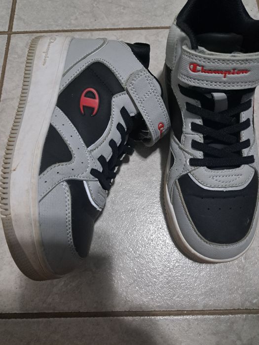 Ghete, adidasi, papuci champion Nr 34