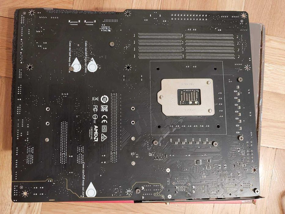 Intel Core i7 10700KF + MSI Z490 Gaming Edge Wi-Fi