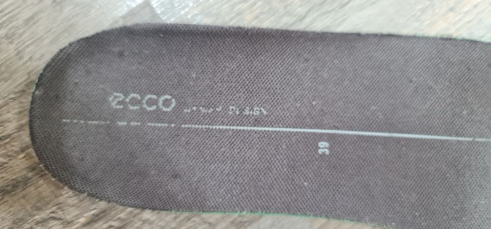 Натуральный нубук"ECCO"