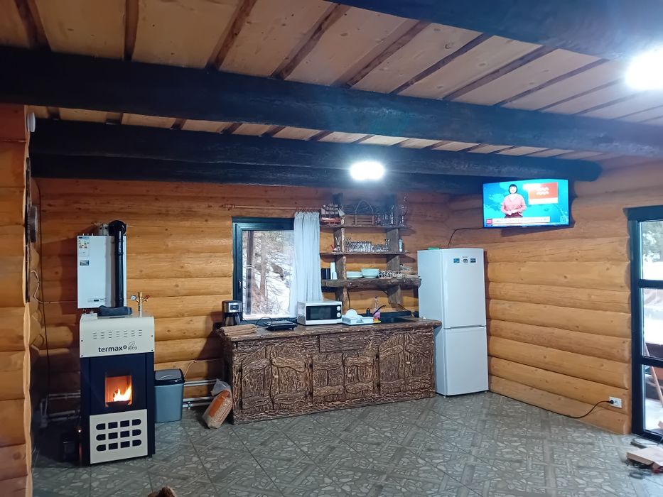 Vand Casa, pensiune, cabana ecologica de lux