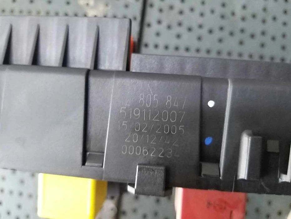 Panou tablou sigurante 1.9 cdti saab 9 3 12805847