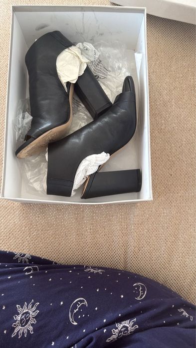 Туфли на каблуке