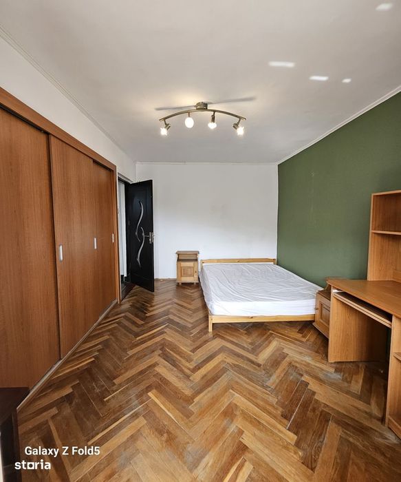 Apartament 2 camere decomandat Str. Carpați — fotografia 3