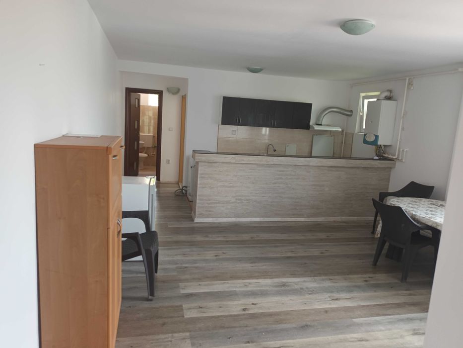 Apartment de inchiriat