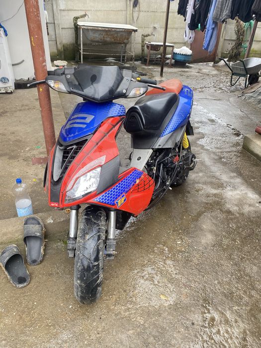 Aprilia sr factory spiderman 2