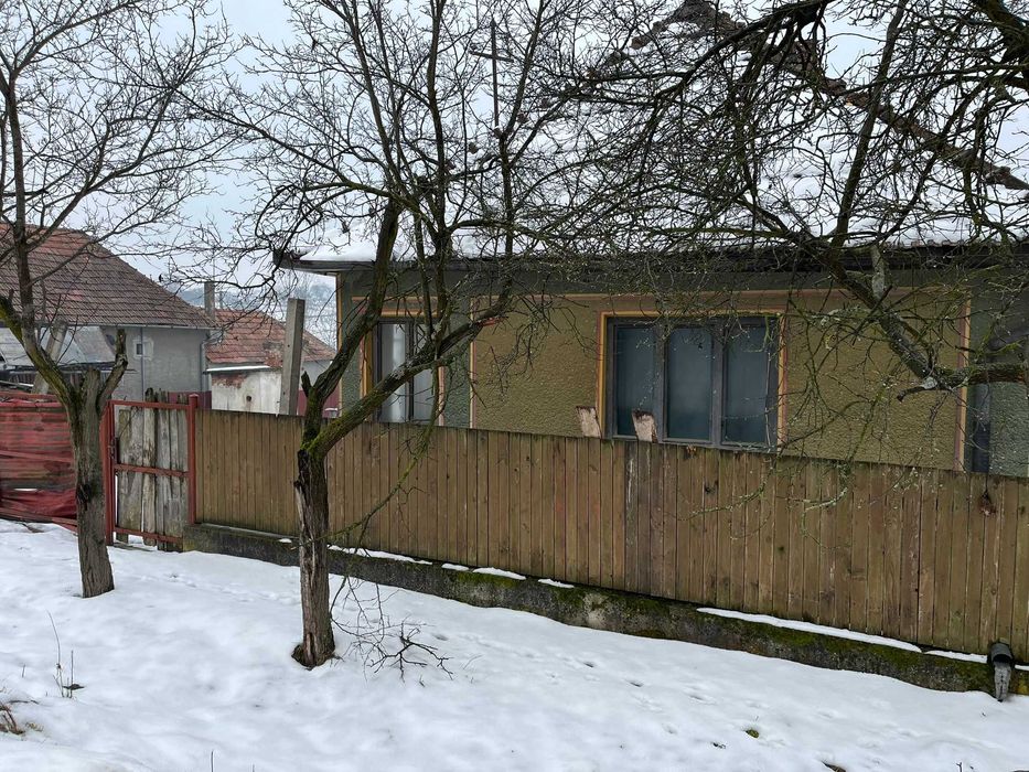 Casa + teren de vanzare 3000 mp sat  Cristelec Salaj