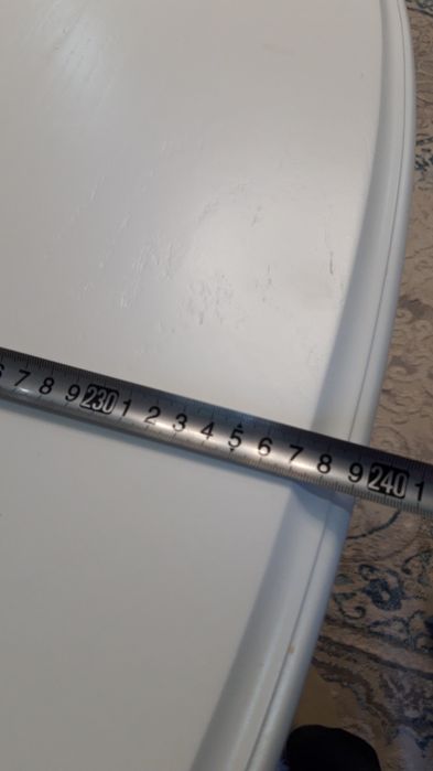 Стол для гостинной