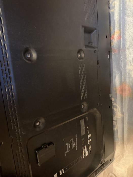 Televizor 3D Samsung  Full HD 101 cm Wireless + Suport Perete Hama