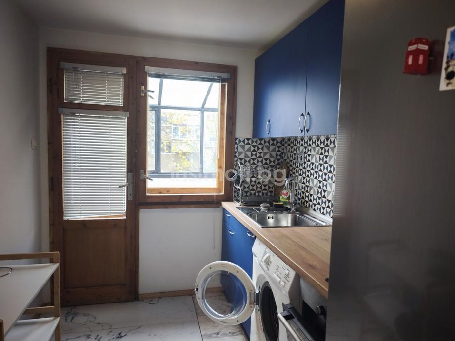 Дава се под наем Двустаен апартамент в София, Лозенец - 65 кв.м за 600 € - Снимка #6