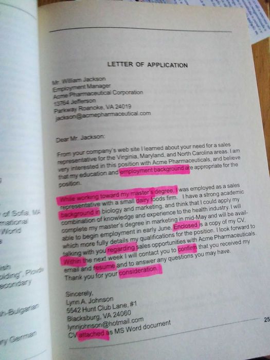 Самоучител в диалози по английски език + подарък речник