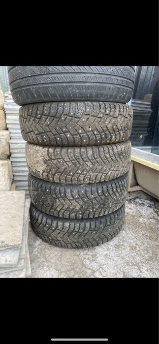 195/65/15 зимний шипы покрышка