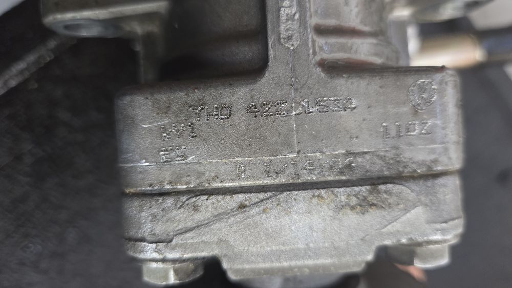 Pompa Servodirectie VW Touareg / Transporter T5 2.5 TDI (BAC BPE AXD AXE)