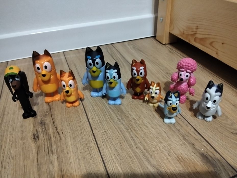 Jucarii bluey 40 lei