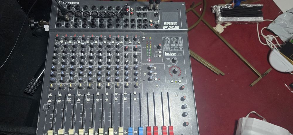 Mixer Soundcraft Spirit FX8 + husa Gator