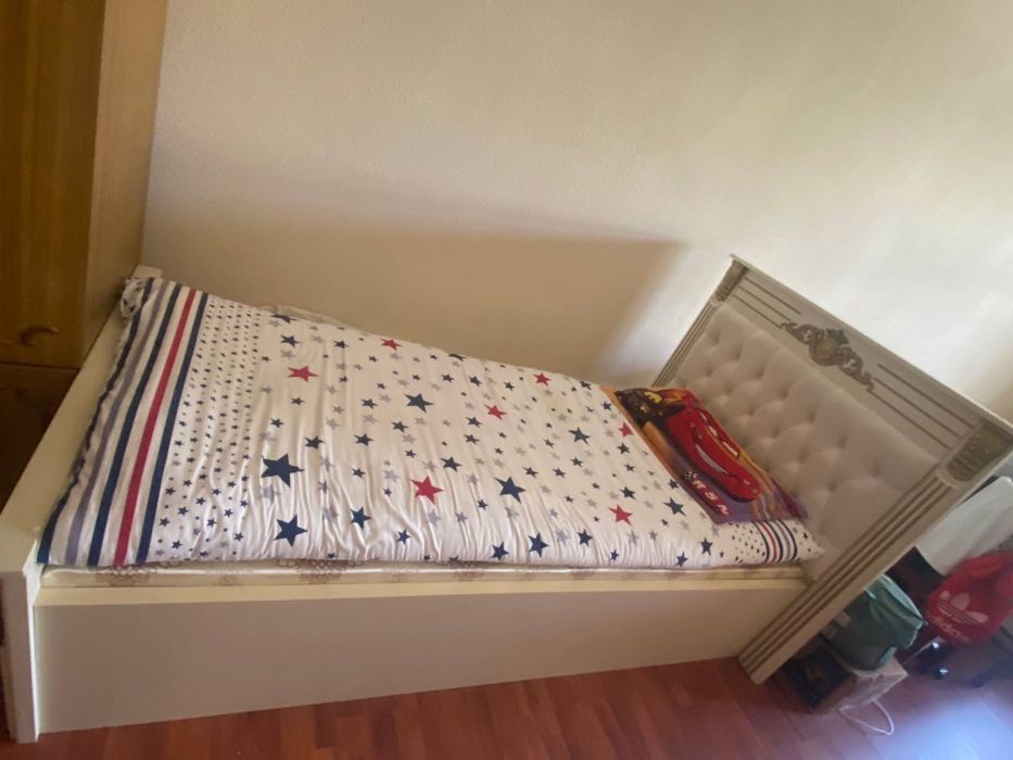 Shkaf 2ta, devan2ta, komot 2ta, dvuxspalni 1ta