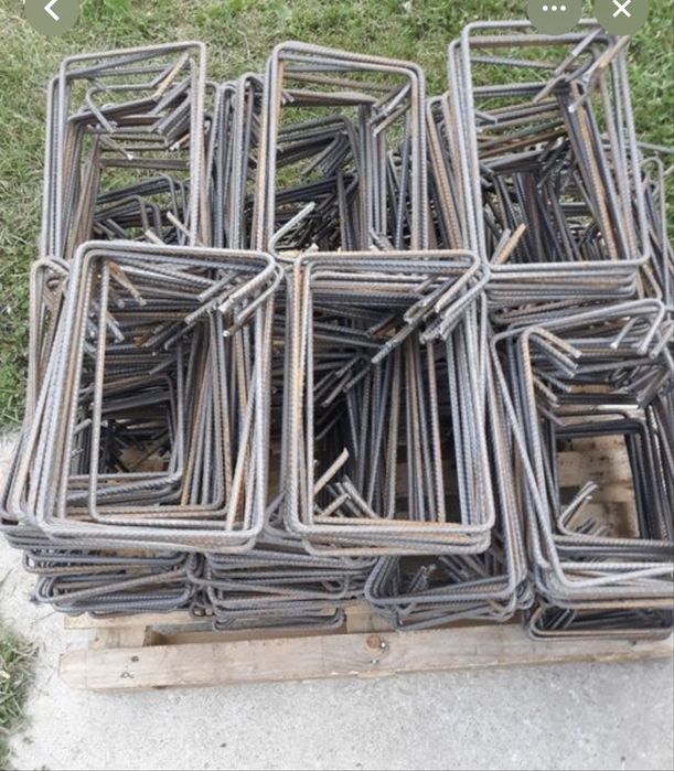 2 Lei Etrieri 20x20 Fi0.8 Striat