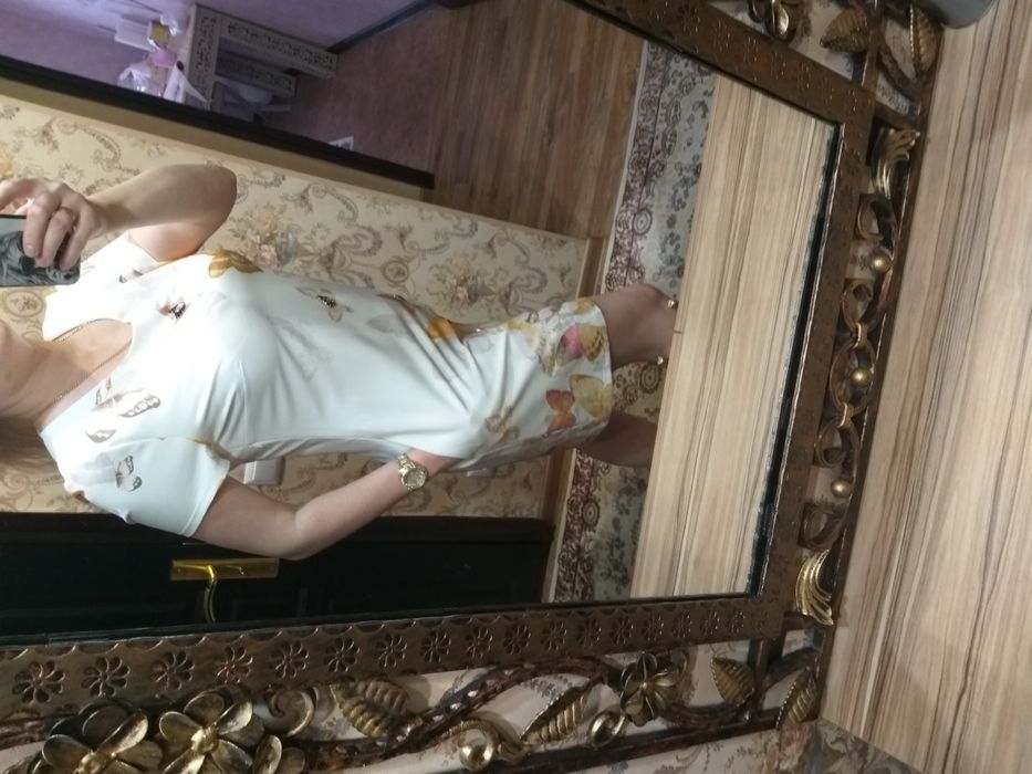 Платье с бабочками